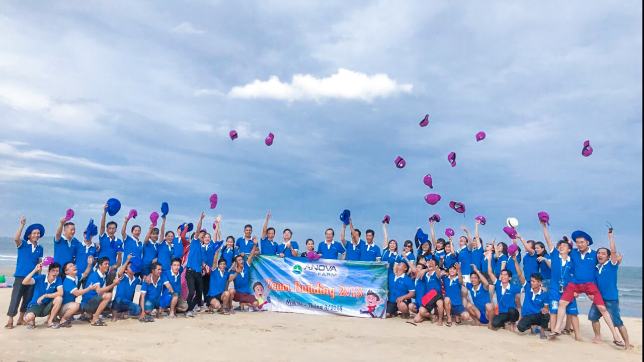 Du lịch và Teambuilding Phan Thiết 2018.